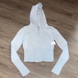 Ari & Sage Light Blue Junior’s Cropped Zip-Up Knit Hoodie